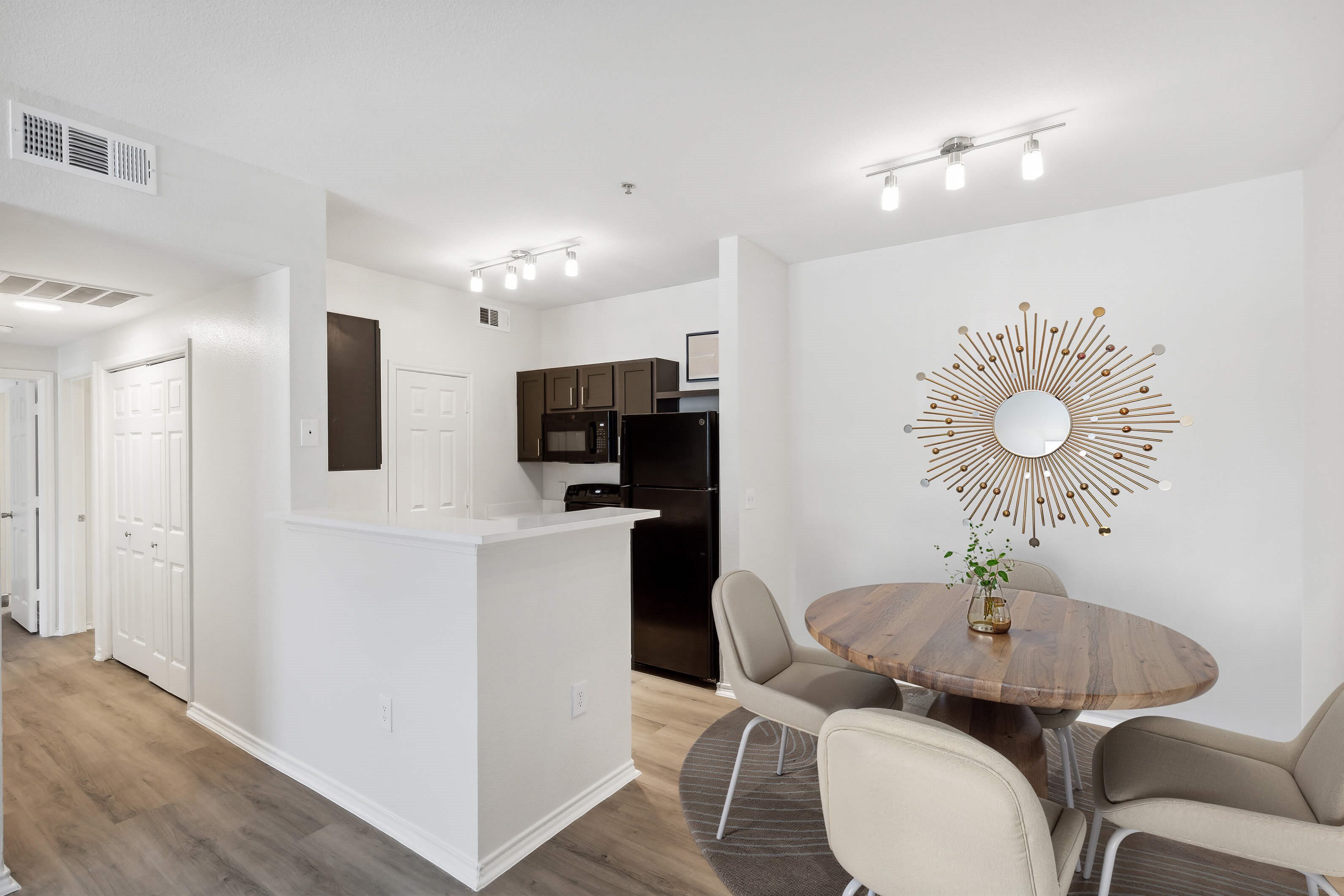 Dining room at Bonito Parque Apartments in San Antonio TX